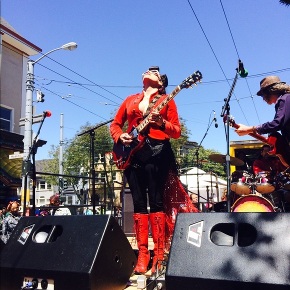 Meet your Posher, Pamela - Picture 8 of 8